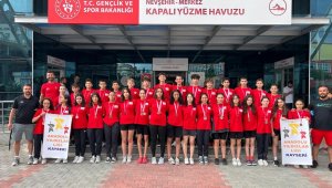 Kayserili yüzücüler finale yükseldi