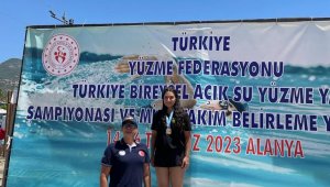 Sudenas Çakmak, yüzmede Türkiye Şampiyonu oldu