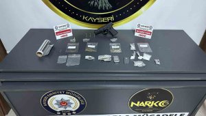 Uyuşturucu tacirlerine darbe