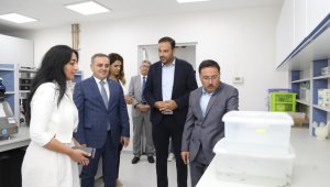 Vali Çiçek ve Rektör Altun, ERFARMA'yı Ziyaret Etti