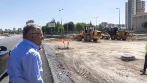 Başkan Büyükkılıç, Mustafa Şimşek Bulvarı'nı Malatya yoluna bağlayacak yolu inceledi