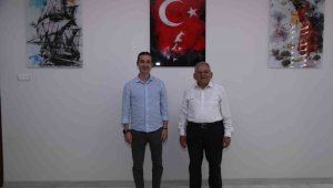 Başkan Büyükkılıç'tan ERÜ Tıp Fakültesi Dekanı Prof. Dr. Kemaloğlu'na ziyaret