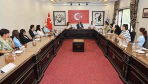 Başkan Yalçın: "Kariyerinizi tamamlayın, sıklıkla gelin"