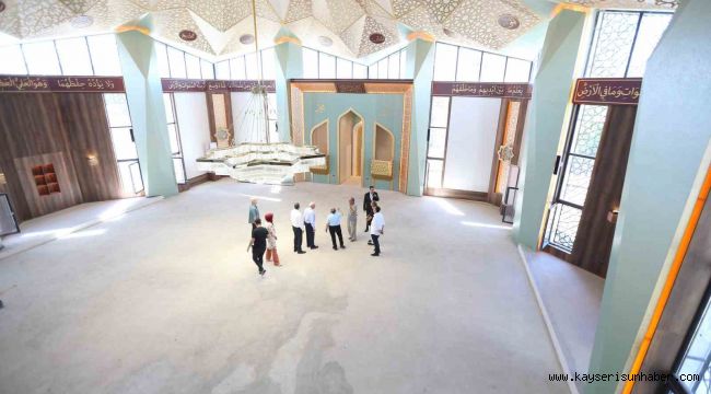 Büyükkılıç, Belediye-Hayırsever İş Birliği ile hayata geçirilecek camiyi inceledi