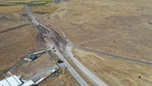 Büyükşehir'den Çevril-Taşhan arasındaki yolda önemli çalışma
