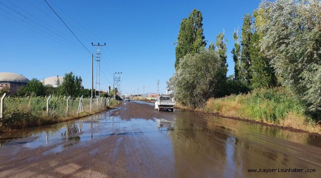 Enerji tesisinin gübre silosu patladı, tarlaları gübre bastı
