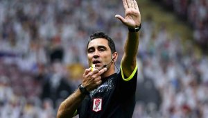 Kayserispor -Samsunspor maçının VAR'ı Koray Gençerler