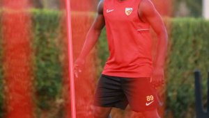 Kayserispor'da forma numaraları belli oldu