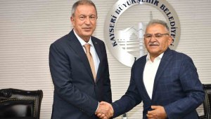 Milli Savunma Komisyonu Başkanı Akar: "Başlayan projelerimiz var. Yakından takip ediyoruz"