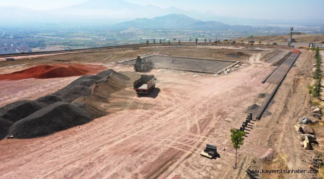 Başkan Çolakbayrakdar, "Erkilet'in eşsiz şehir manzarasıyla Kayseri'ye millet bahçesi kazandırıyoruz"