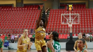 Erciyes Cup 1. Maç: Melikgazi Kayseri Basketbol: 65 - İzmit Belediyespor: 67