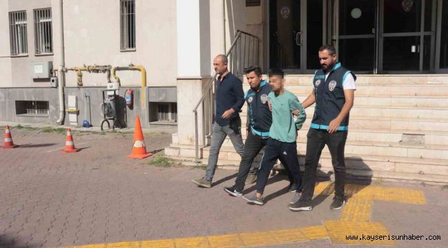 Sahte altınla alışveriş yapıp 24 kişiyi dolandırdı
