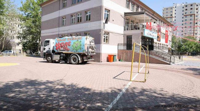 Talas Belediyesi, okulları yeni döneme hazırladı