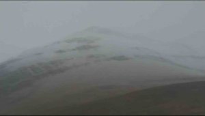 Aladağlar'a Kar Yağdı