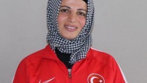 Arzu Tan Sayan, Teknik Direktör oldu