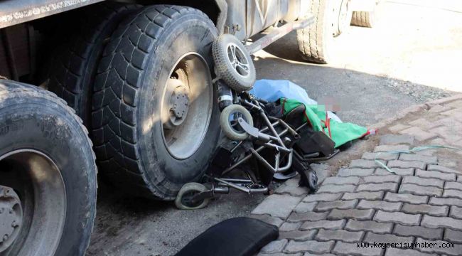 Kayseri'de yürek burkan kaza; Akülü aracıyla kamyonun altında kalan engelli genç yaşamını yitirdi