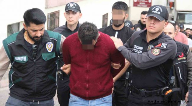 Kayseri'de zehir tacirlerine Şafak Operasyonu: 24 gözaltı