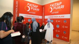 KİTAP FUARI'NA TAM NOT