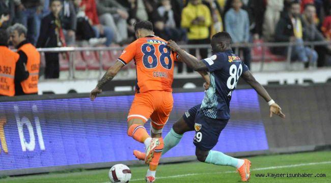 Trendyol Süper Lig: Kayserispor: 0 - RAMS Başakşehir: 0