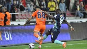 Trendyol Süper Lig: Kayserispor: 0 - RAMS Başakşehir: 0