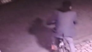 Bisikleti çaldı, 24 saat geçmeden yakalandı