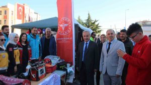 Büyükşehir İtfaiyesi'nden 100. yıl Tatbikatı