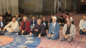 Karabağ Şehitleri ve Paşayeva için Mevlit okutuldu