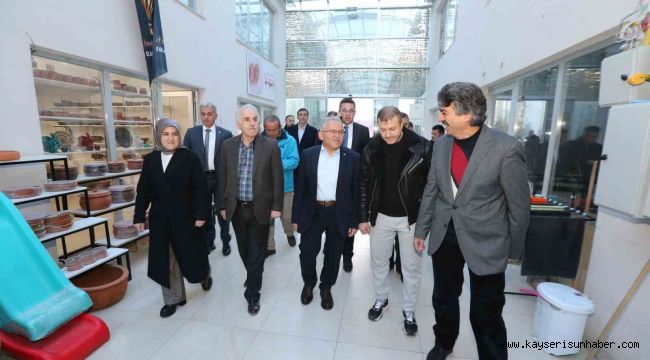 Başkan Büyükkılıç: "Esnafımızın yüzü gülüyor"