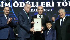 Erciyes Üniversitesi'ne ödül yağmuru