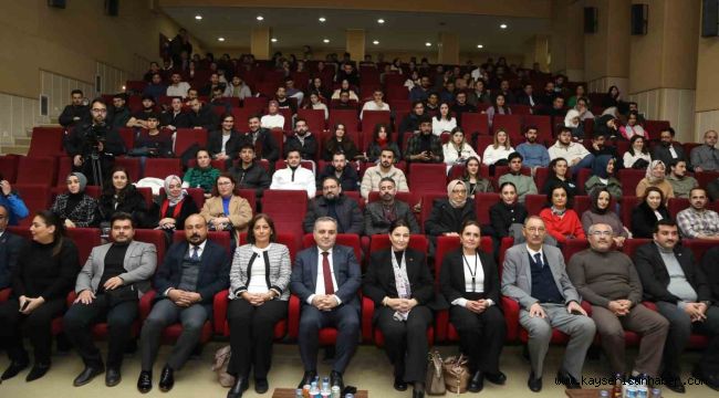 ERÜ' de "Türkiye Yüzyılı'nda Güvenli ve Yeşil Yapılar" konulu panel düzenlendi