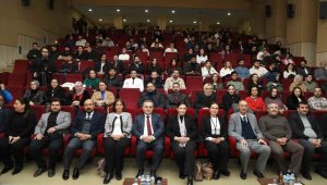 ERÜ' de "Türkiye Yüzyılı'nda Güvenli ve Yeşil Yapılar" konulu panel düzenlendi