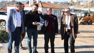 Hacılar'da yol çalışmaları tüm hızıyla sürüyor