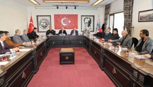 Talas'ta merkez muhtarlarla 5 yılın değerlendirmesi