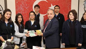 Talaslı öğrencilerden Başkan Yalçın'a teşekkür ziyareti
