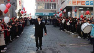 Vali Çiçek: "Kayserimiz her zaman olduğu gibi önemini koruyacak, bayrağının, devletinin, milletinin yanında olacaktır"