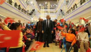 Başkan Büyükkılıç, KAYMEK Tatil Şenliği'nde çocuklarla buluştu