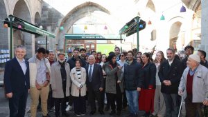 Başkan Büyükkılıç'tan esnaf ziyareti