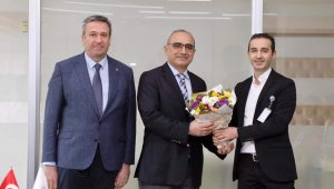 ERÜ Tıp Fakültesi Hastaneleri Başhekimliğinde Devir Teslim Töreni