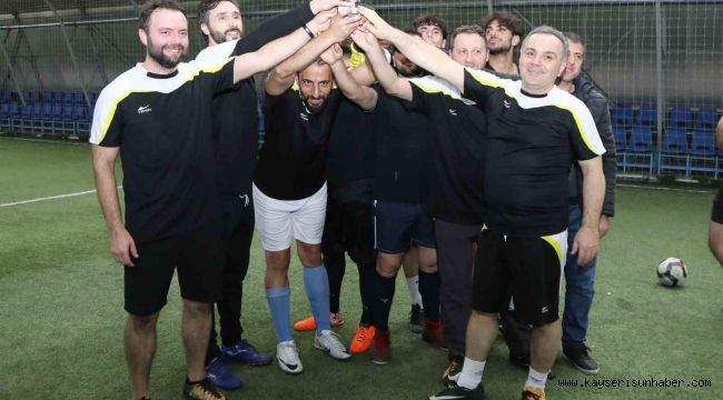 ERÜ'de dostluk rüzgarı esti