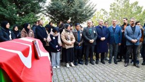 Hayatını kaybeden Endonezyalı ERÜ öğrencisi törenle son yolculuğuna uğurlandı