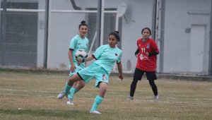 Kadınlar 2.Lig: Kılıçaslan Yıldızspor: 0 - Gençlerbirliği: 0