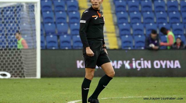 Karagümrük FK - Kayserispor maçının hakemi Burak Şeker