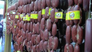 Kayak sezonu pastırmacılara yaradı