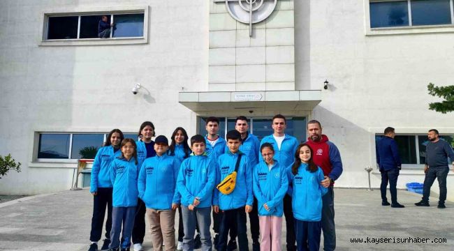 Kayseri Havalı Silahlar Takımı sporcuları Mersin'den derecelerle döndü