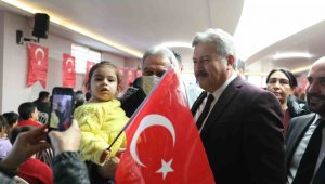 Minikler, Melikgazi'nin karne şenliğinde doyasıya eğlendi