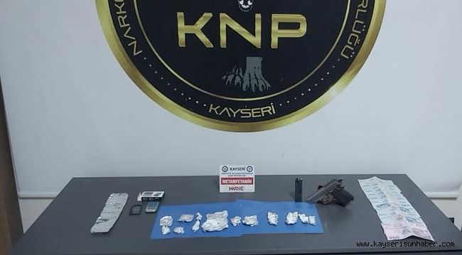 Narkotik Polisi uyuşturucuya göz açtırmıyor