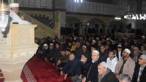 Regaib Kandili'nde vatandaşlar ibadete koştu