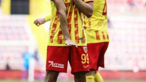 Talha Sarıaslan ilk golünü attı