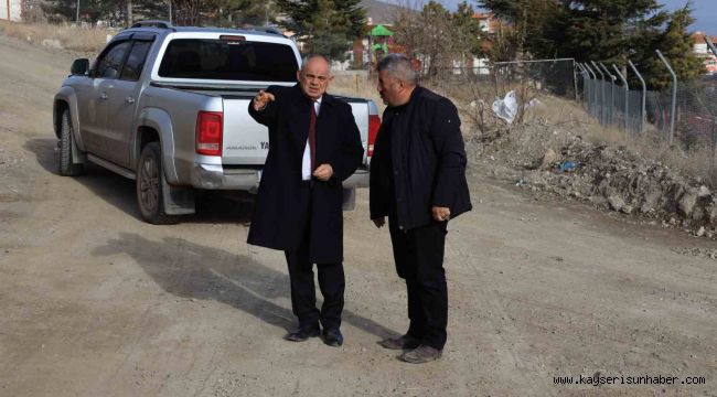 Yahyalı'da Karacatepe Camii'nin çevre düzenlemesi yapılıyor
