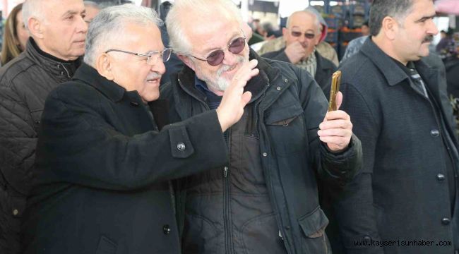 Başkan Büyükkılıç: "Pazar esnafımızın sıcaklığı içimizi ısıttı"